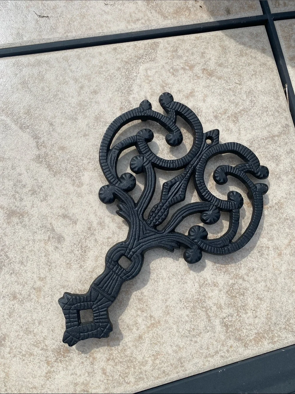 Vintage Wilton Butterfly/Ornate Scroll Cast Iron 3 Peg Feet Trivet or Wall Art